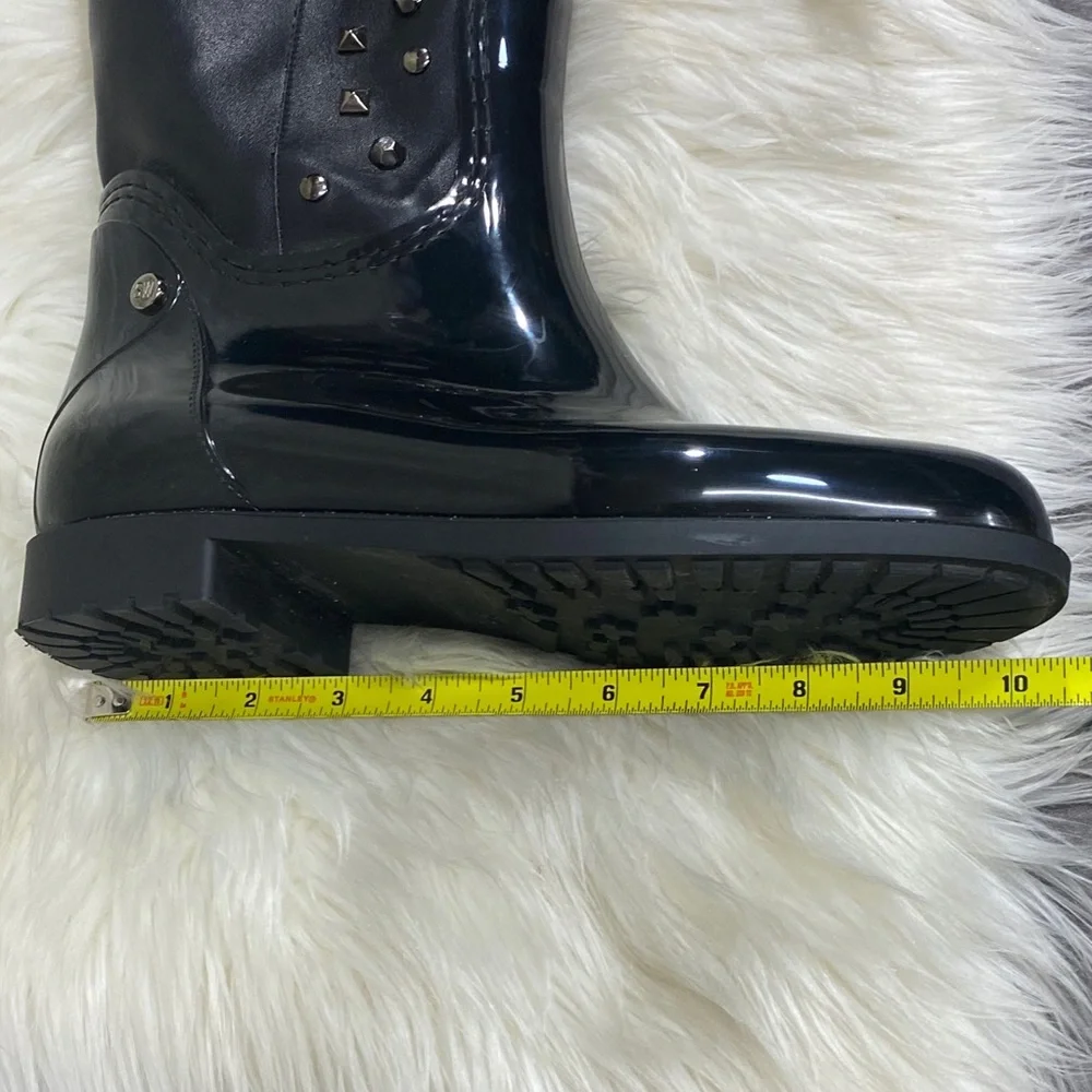 Stuart Weitzman Loverain Leather Black Studded Faux Fur Lined Boots - Picture 15 of 16